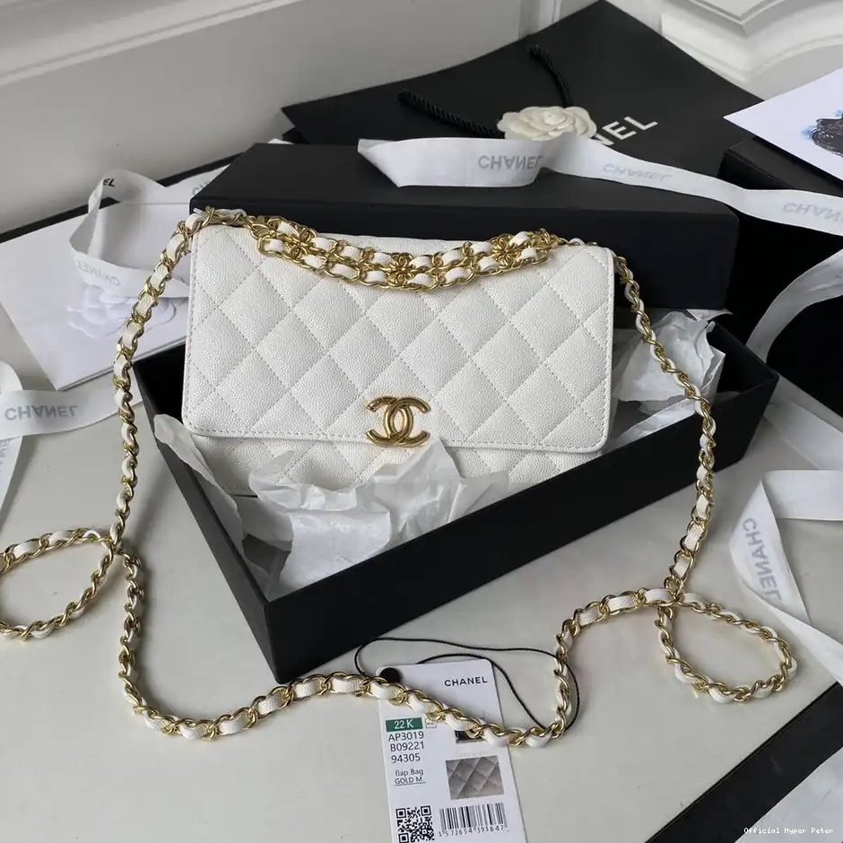 Hyper Peter WALLET CHANEL 0629
